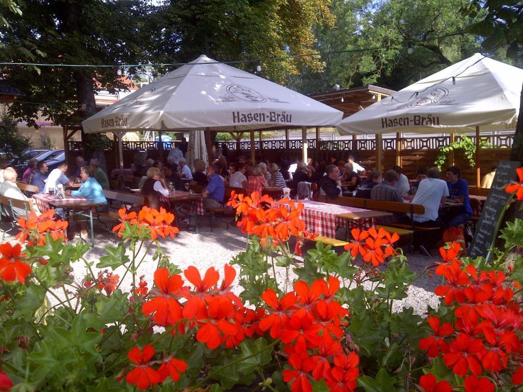 Zum Ochsen Hotel Stadtbergen Екстериор снимка